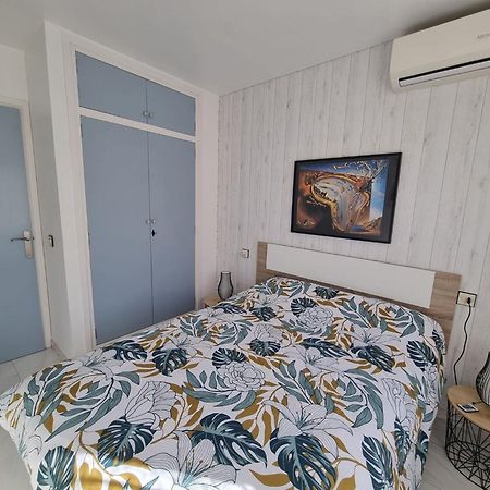Lovely One Bedroom With Balcony Росас Экстерьер фото