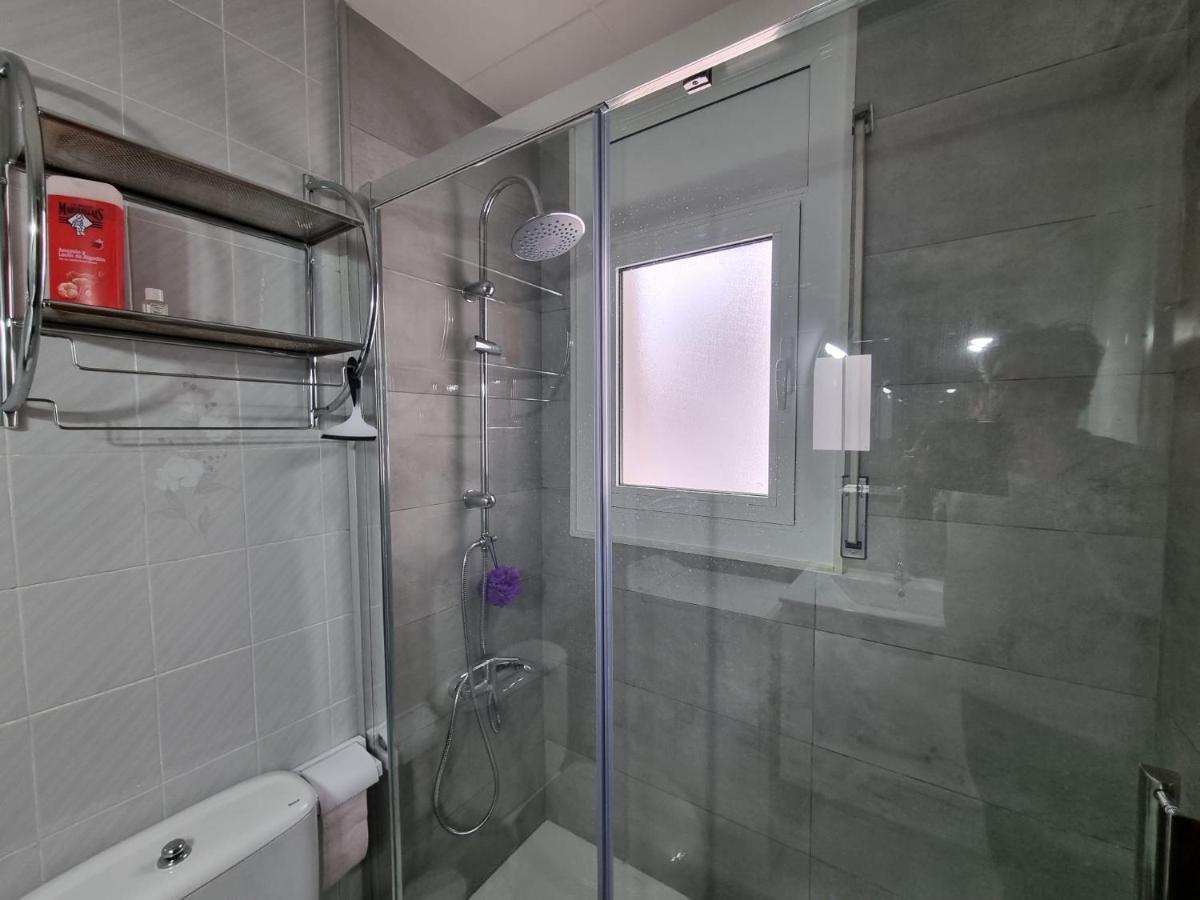 Lovely One Bedroom With Balcony Росас Экстерьер фото