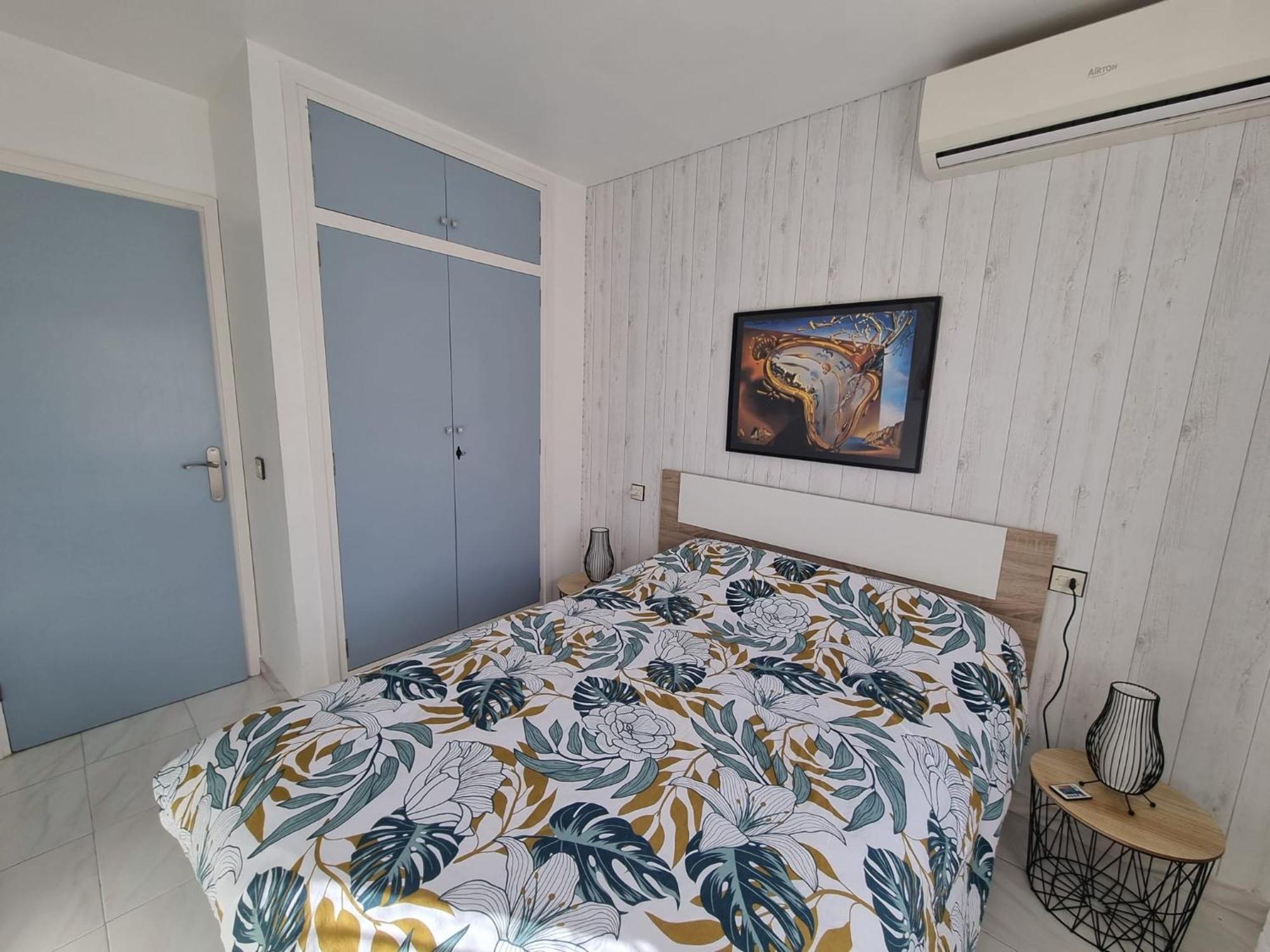 Lovely One Bedroom With Balcony Росас Экстерьер фото